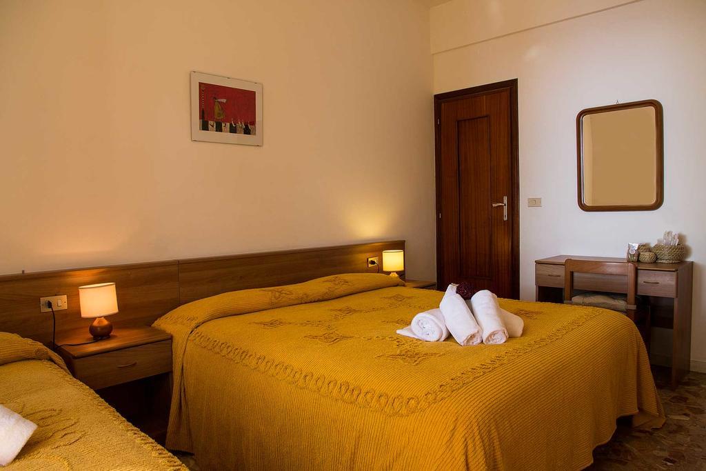 Hotel Silvia Framura - Cinque Terre Екстер'єр фото
